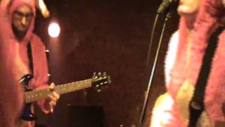 Petethepiratesquid - live - 50Ft Queenie (PJ Harvey Cover)