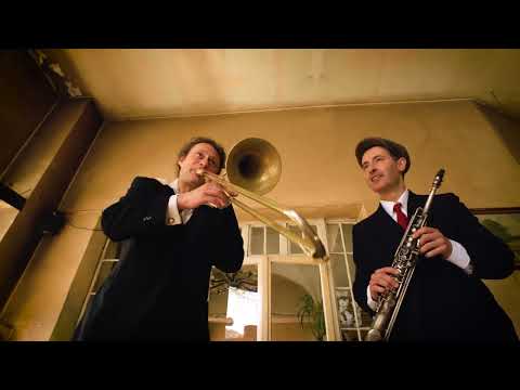 Time Rag Department playing "Madagascar"