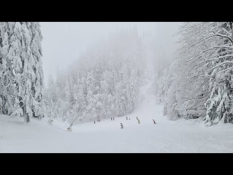 Ep. 1 - POV Skiing in Masivul Postavarul 1799m - Poiana Brasov - Romania (4K 60)