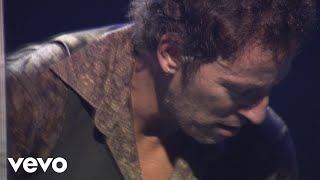Bruce Springsteen &amp; The E Street Band - Darkness on the Edge of Town (Live In Barcelona)