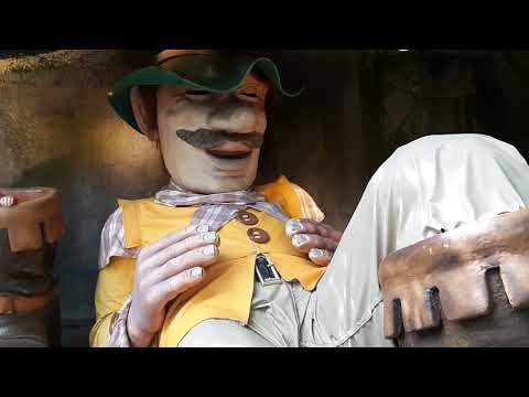 De reus en Klein duimpje in Sprookjeswonderland 2025