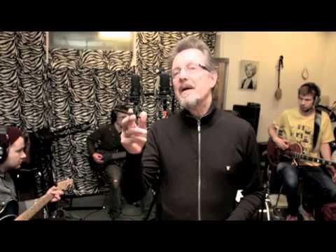 Maunula-levy herättää henkiin 1980-luvun musiikkiaarteen – tule mukaan talkoisiin!