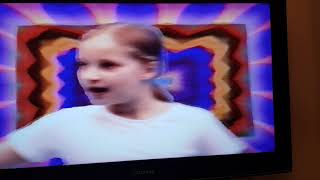 Kid does I&#39;m Blue da ba Dee BUTLINS