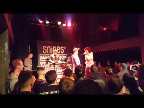 Vyrus Vs.Mace - Snipes 1 on 1 Freestyle Battle 2016 in Münster (Final)