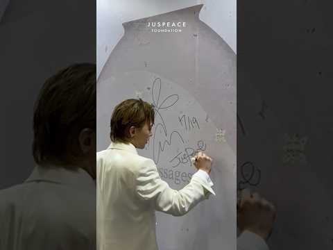 G-DRAGON swung by!