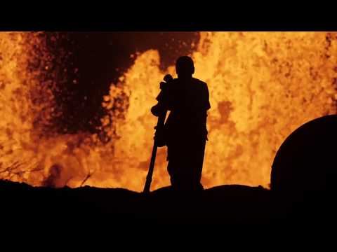Kilauea: lava fountains and methane-flames