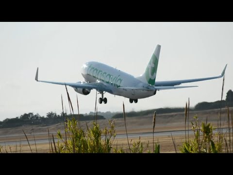 8 Beautiful Takeoffs With CrossWinds at Faro Airport