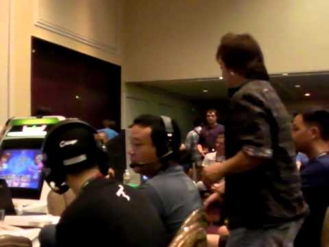 ST Games EVO2k13 - Player/Crowd Areal Response