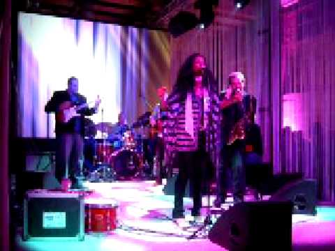 Romina Johnson "So bad" live in Rome with Tcgang