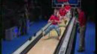 Chris Barnes bowls at chairs trick shot !