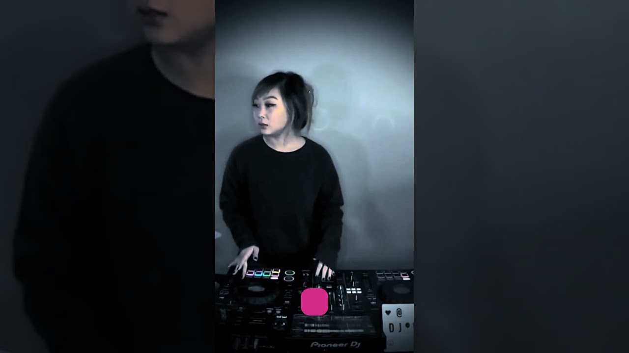 Short - DJWuwu - Wednesday x Like That