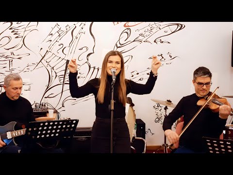 Oana Bozga Pintea - Colaj Tinerete { LIVE 💯 2023 }