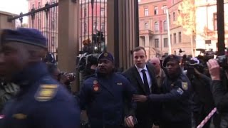 Pistorius in aula, attesa la sentenza per omicidio volontario