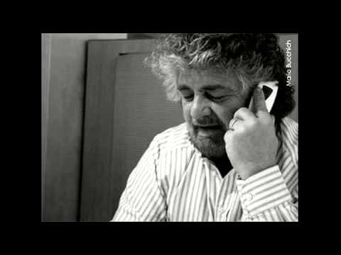 ROBERTO VALENTINO IMITA BEPPE GRILLO