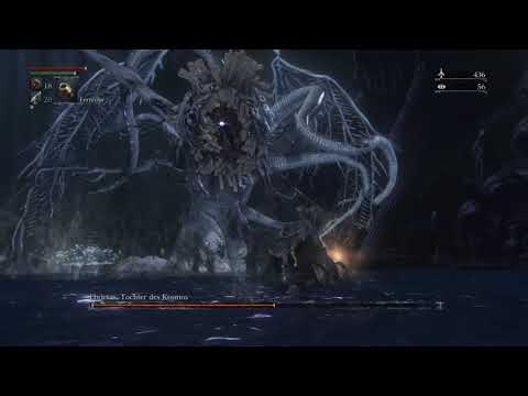 Bloodborne - Ebrietas, daughter of Cosmos vs. Me, the Sawcleaver and four Levels (BL4 RUN)