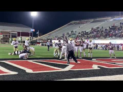 IHSA Class 4A state football title game: Joliet Catholic's Vinny Iannantone 2-yard TD