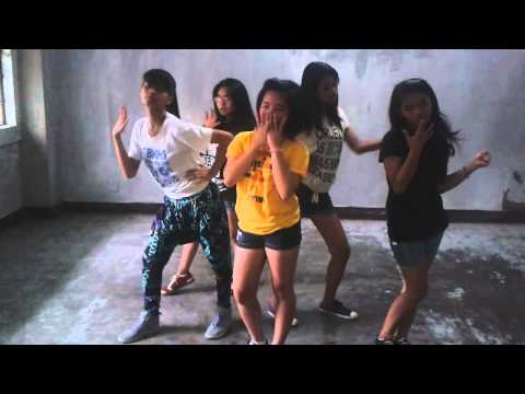D'Cool of Us (4minute cover group)Philippines