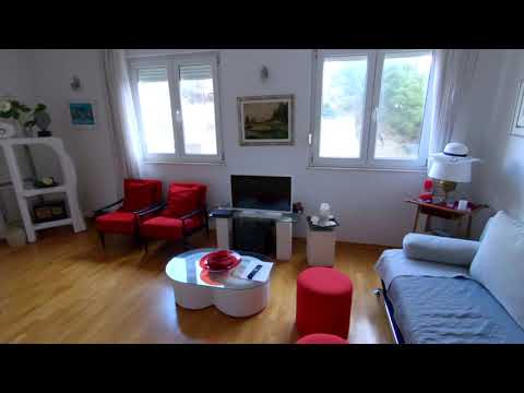 Split Croatia Apartment Tour 🇭🇷 Remote Year Apartment 🏠 Split Croatia Beach Apartment