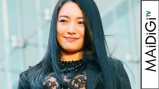 仲間由紀恵、レース使いが豪華なワンピース　水谷豊ら相棒ファミリーが集結　映画「相棒-劇場版4-」プレミアイベント