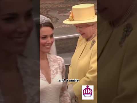 💐💍Curtsy to Elizabeth II of the royal brides ❤️ #meghanmarkle #katemiddleton #princeharry