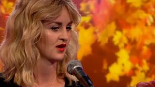 Ward Thomas Cartwheels Memory Of Terry Wogan One Show 2016 0927