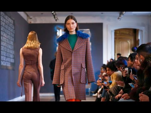 Each X Other | Fall Winter 2017/2018 Full Fashion Show | Exclusive