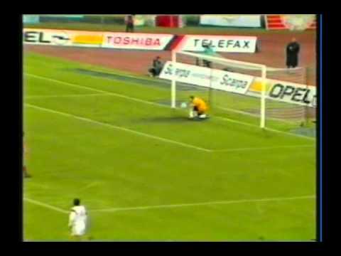 1990 (February 8) Bayern Munich (West Germany) 2-Romania 1 (Friendly).avi
