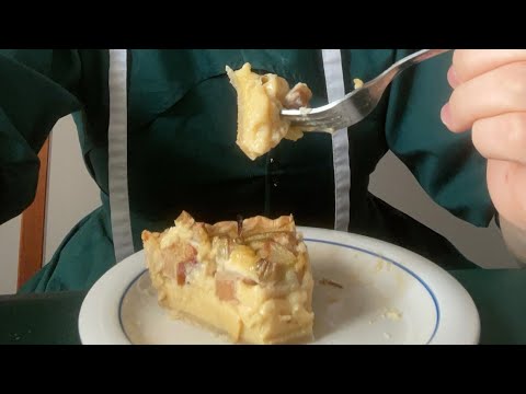Amish Rhubarb Pie