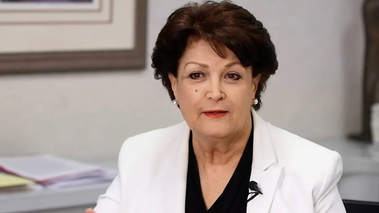 Video preview image: elt a lump? You don't have to wait for answers. A lump or breast abnormality brings lots of questions. Waiting weeks to know if you have breast cancer is no longer necessary. The  Breast Center – Jacksonville offers appointments for biopsy, imaging and treatment consultations with nationally recognized breast health specialists, all on the same day. Dr. Shahla Masood, pathologist and medical director of the  Jacksonville Breast Center, explains the process of fine needle aspiration biopsy, a method of rapid breast cancer assessment.