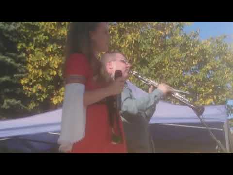 Формация Илиев свири на празника на село Сенник - 3