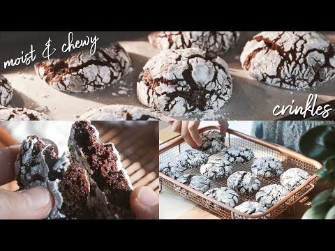 Culinary Student Bakes Moist and Chewy Chocolate Crinkle Cookies