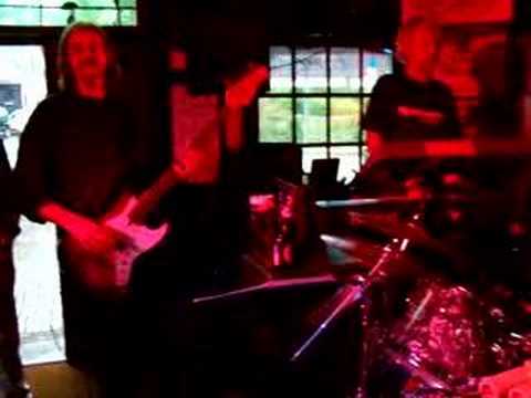 Baukje Singer Band Love is Pain (12BBB cover)