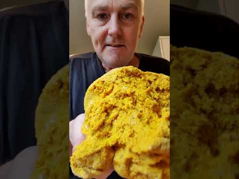 Format baits pineapple and butyric  acid amino.