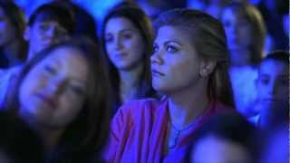 Don&#39;t Write Me Off - Hugh Grant - HD - with lyrics