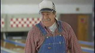 Kingpin - Sexy Bowling Distractions Scene 2