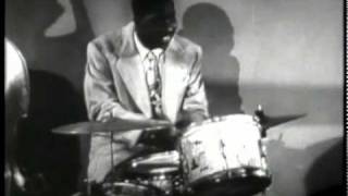 A Cool Cat in Town (music by TAPE FIVE)