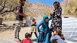 Download lagu Adventures of joy and stress in pregnancy: from sadness to joy mp3