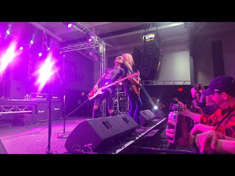 BulletBoys - The 220 Club (live)