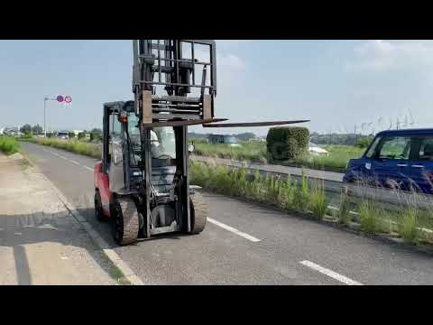 Toyota 8FD30 Forklift for sale at Car Junction Japan.