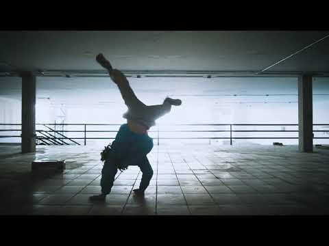 SNAP - Rhythm Is A Dancer- dancer man and girl and music boy