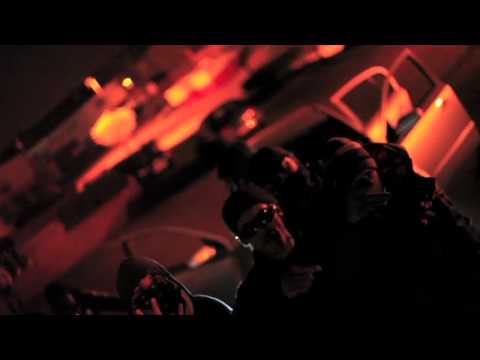 RED DIVISION TV / GORRILLA SAWNOFF aka Grilla & Mafia B aka Montana Bay (HOODLUMZ) - KILLIN DEM
