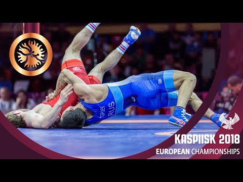 BRONZE GR - 55 kg: N. TSURTSUMIA (GEO) v. V. TOPOEV (RUS)