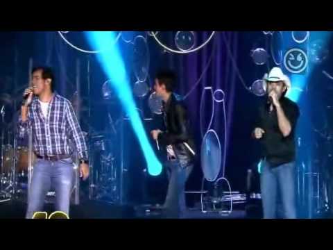 Larguei De Ser Besta video