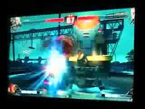 SF4 at Arcade Infinity R2 semis - Bobino vs. Combofiend