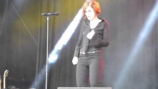 Alison Moyet - Don&#39;t Go (Yazoo) (Live @ Suikerrock 2014)