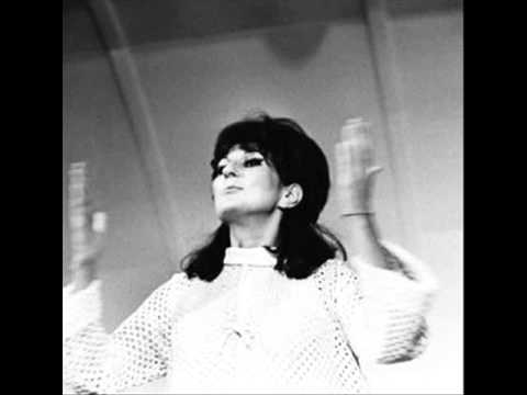 Alma Cogan. 'Can't Buy Me Love' - Live in Sweden, 1964.