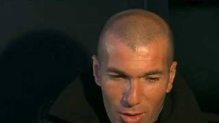 preview picture of video 'Marseille : Zizou de retour à la Castellane'