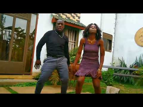 Nkwata bulungi(Bailamos) by Sheebah Karungi. Official Dance Video.