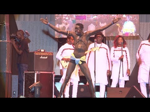 Mega Enjoy Pape Diouf : Yawou Dial assure le show, les promoteurs de lutte ne sont pas en reste Mega Enjoy Pape Diouf : Yawou Dial assure le show, les promoteurs de lutte ne sont pas en reste
