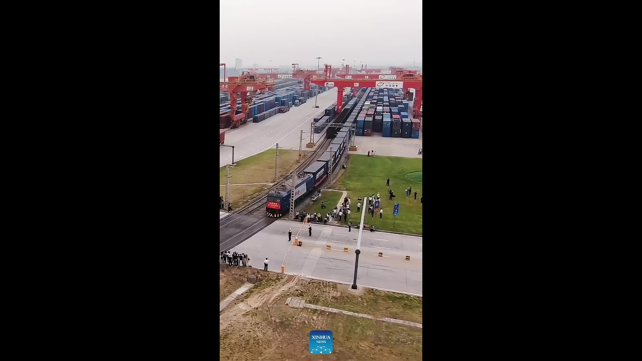 On site: China-Europe freight train trips surpass 90,000